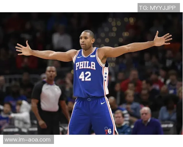 恩比德半场表现抢眼砍下23分8篮板完美罚球9中9助球队领先 恩比德半场表现抢眼砍下23分8篮板完美罚球9中9助球队领先