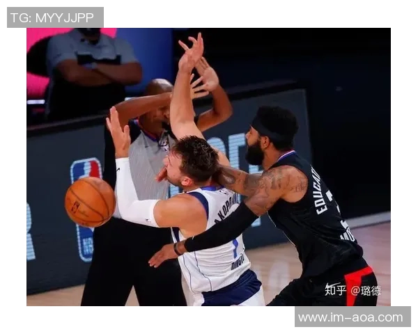 库班直言莱昂纳德不配雕像洛瑞地位更高应优先考虑 库班直言莱昂纳德不配雕像洛瑞地位更高应优先考虑